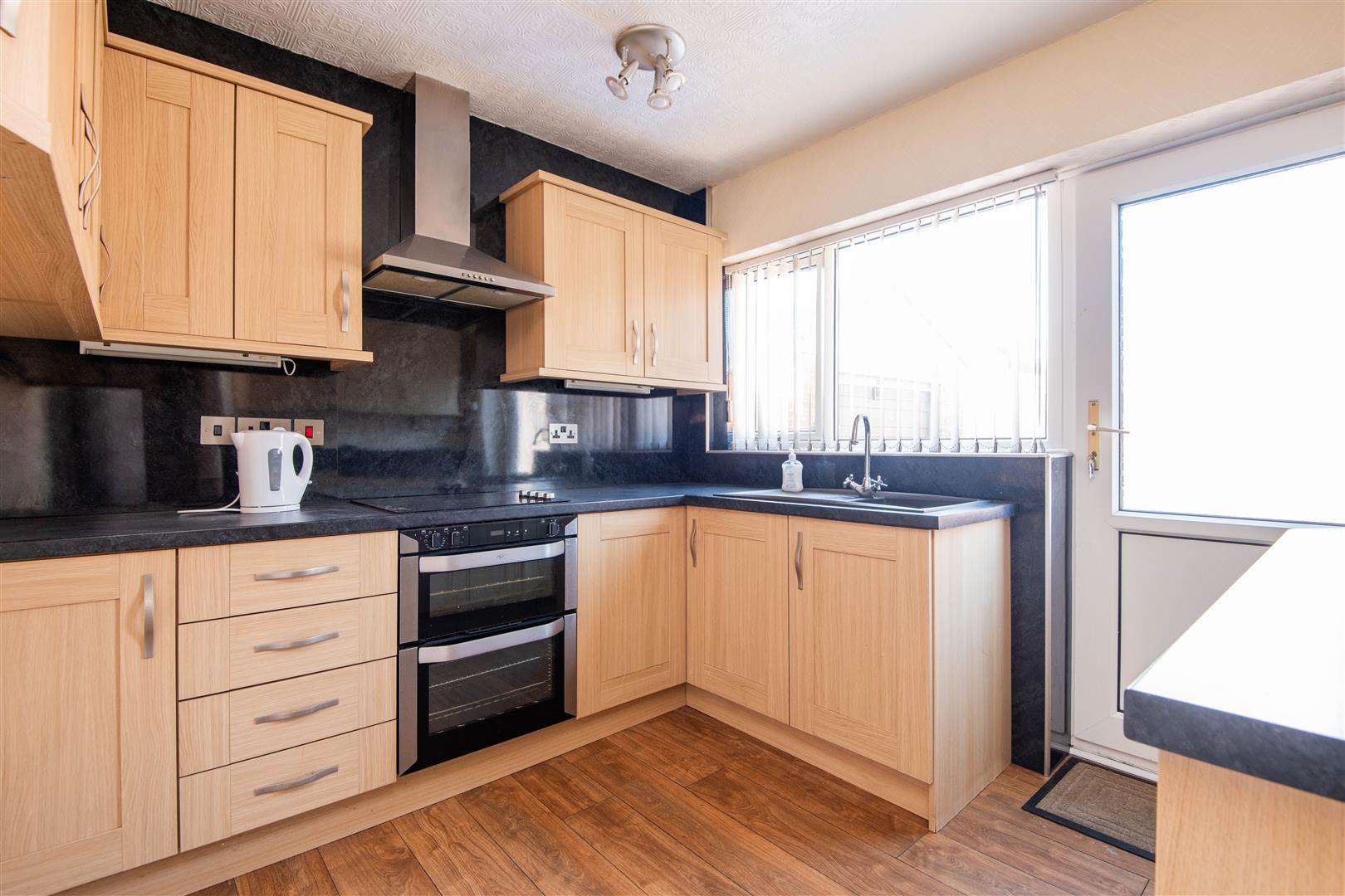2 bed property in Berkeley Close, Chorley